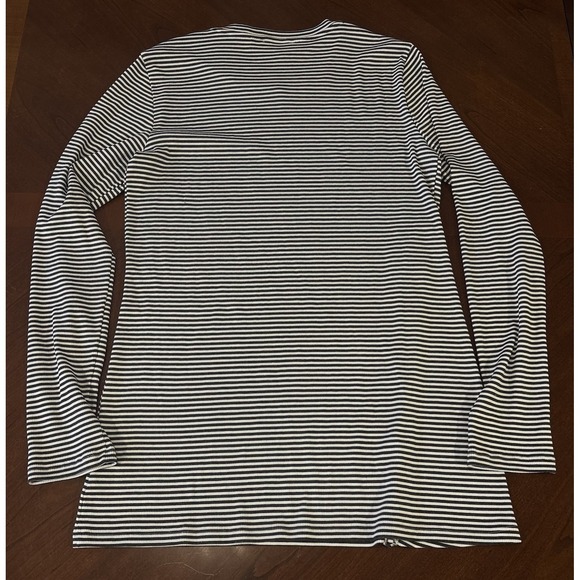 Theory Button-Hem Long-Sleeve Tee in Striped Stretch Knit Size L - Picture 2 of 8